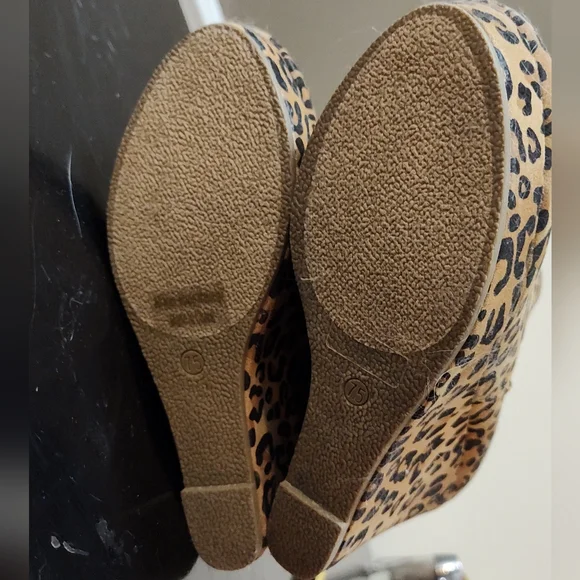 Ami Clubwear animal print tall wedge platform boots - Picture 7 of 7